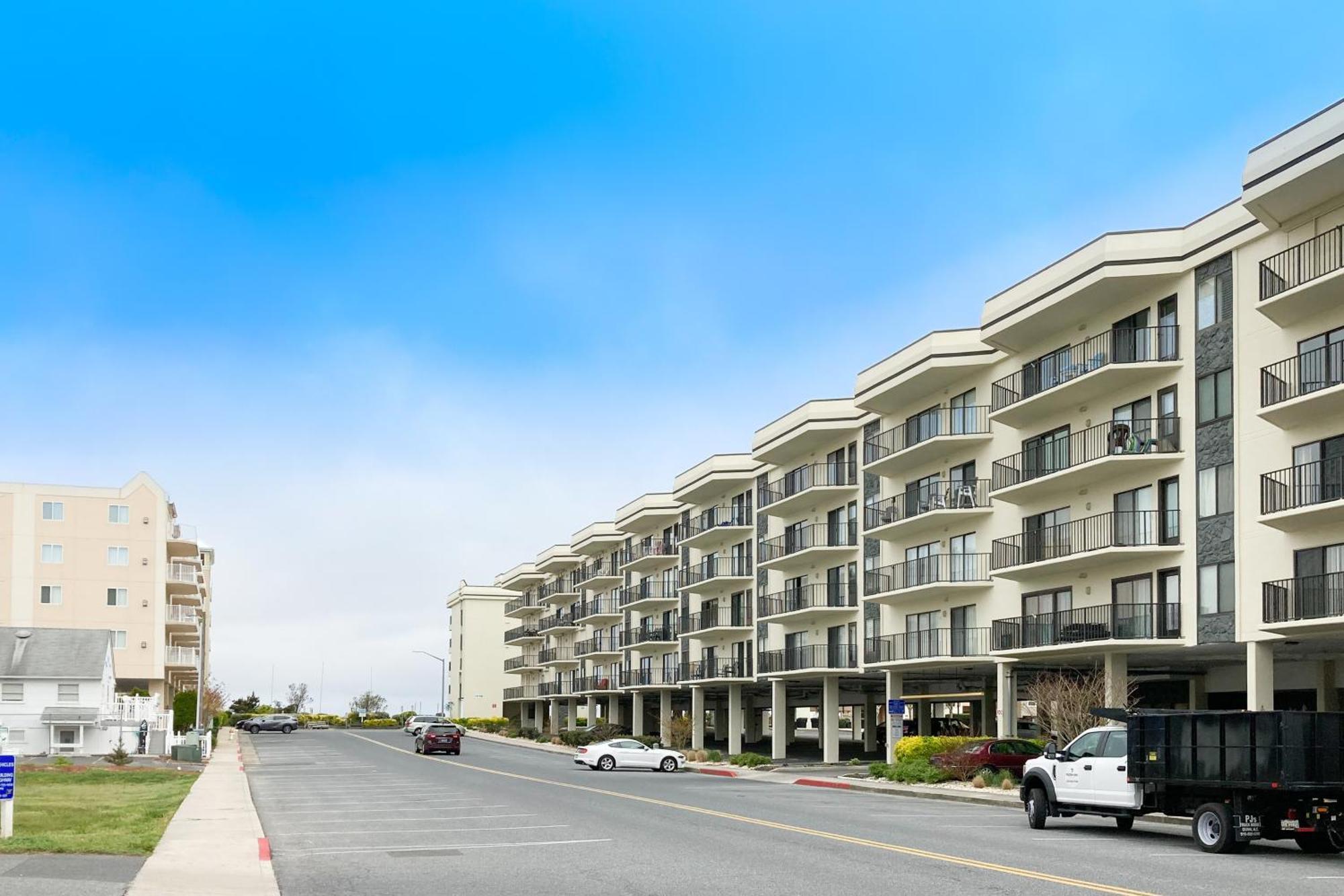 Apartment Royal Hawaiian Ocean City